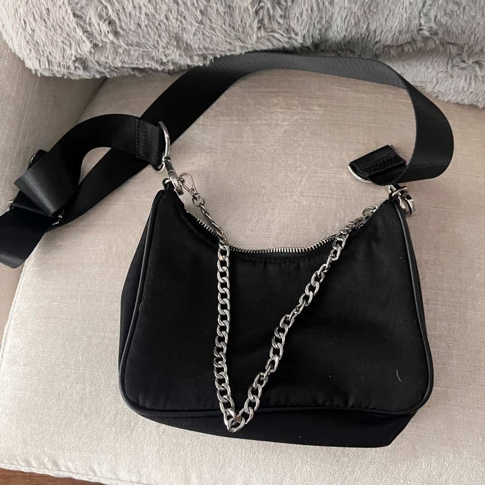 Black Urban Outfitters Crossbody Thick Strapped Purse
